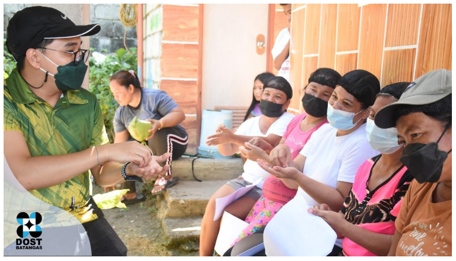 4Ps women beneficiaries in Batangas undergo training on coconut-based products processing image