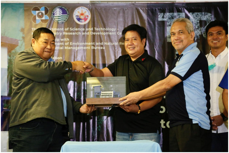 DOST readies CAMANAVA for typhoons with garbage collecting technology image