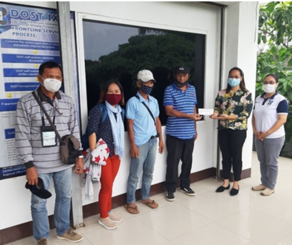 Zamboanga Sibugay gets P1.4M agri and food processing assistance from DOST-IX image